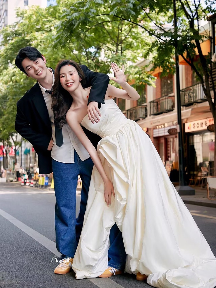 Fashionable Korean Style Denim - Photography Wedding ulasan dan harga